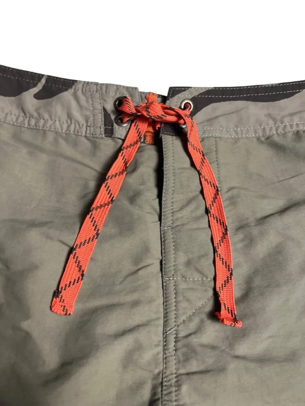 Patagonia Mens Board Shorts Sz 32 gray & black Orange Drawstring Nylon preppy